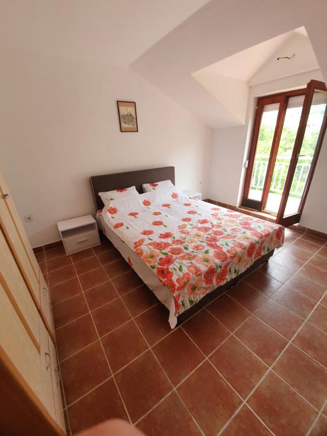Apartmani Nar Sutomore Exterior photo