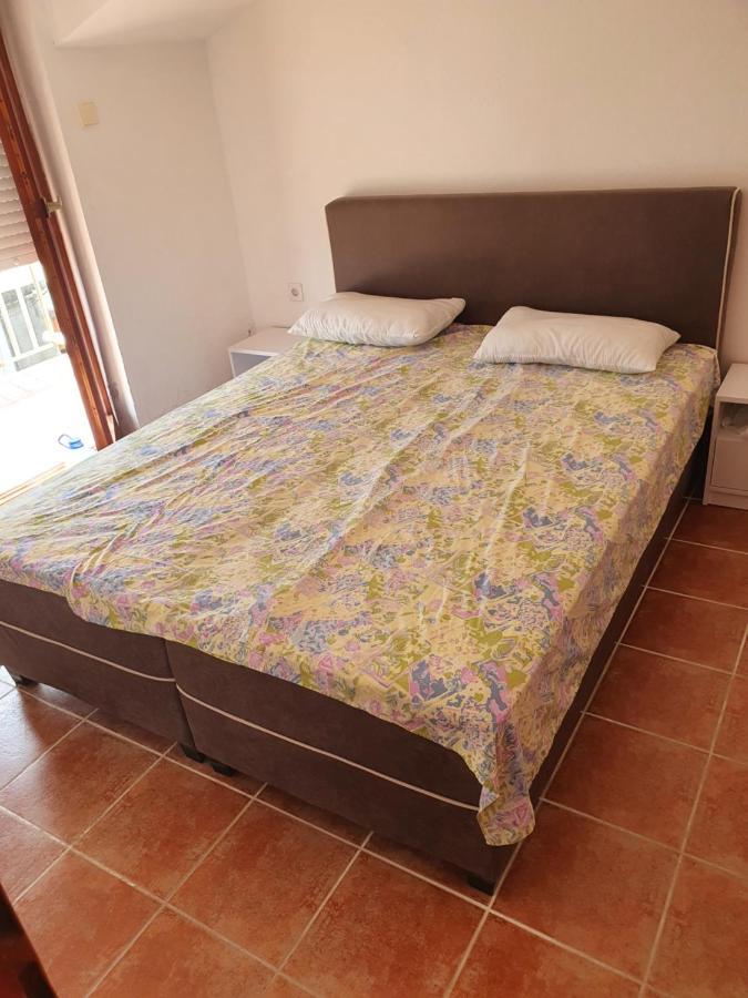 Apartmani Nar Sutomore Exterior photo